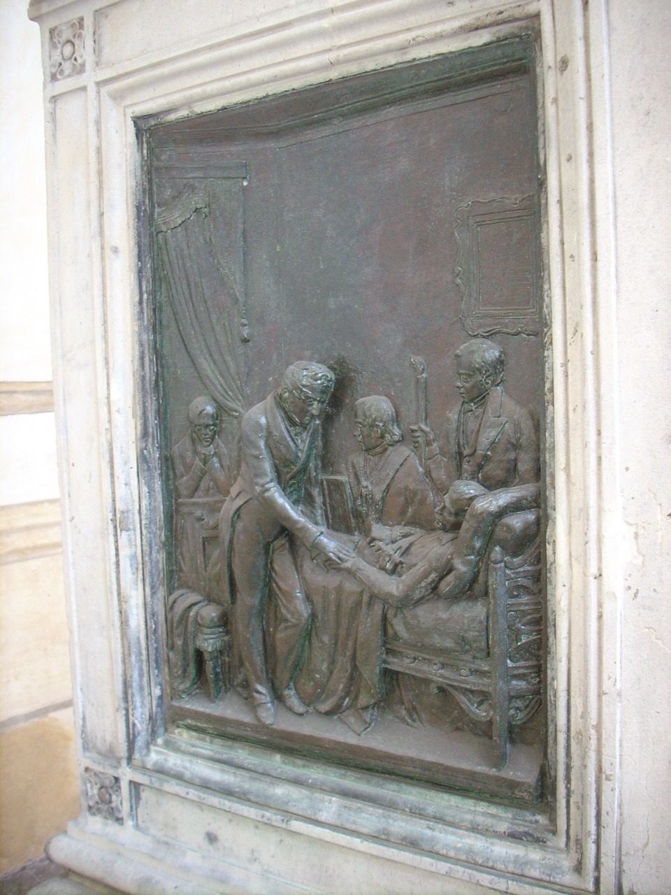 Alessandro Riberi s monument, University of Turin central building, Italy - 05.JPG